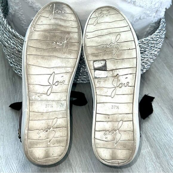 JOIE DARENA  Suede Grey Crystal Sneakers SZ 37.5 - Picture 9 of 9